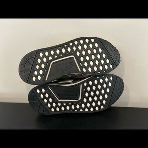 nmd r1 duck camo sesame